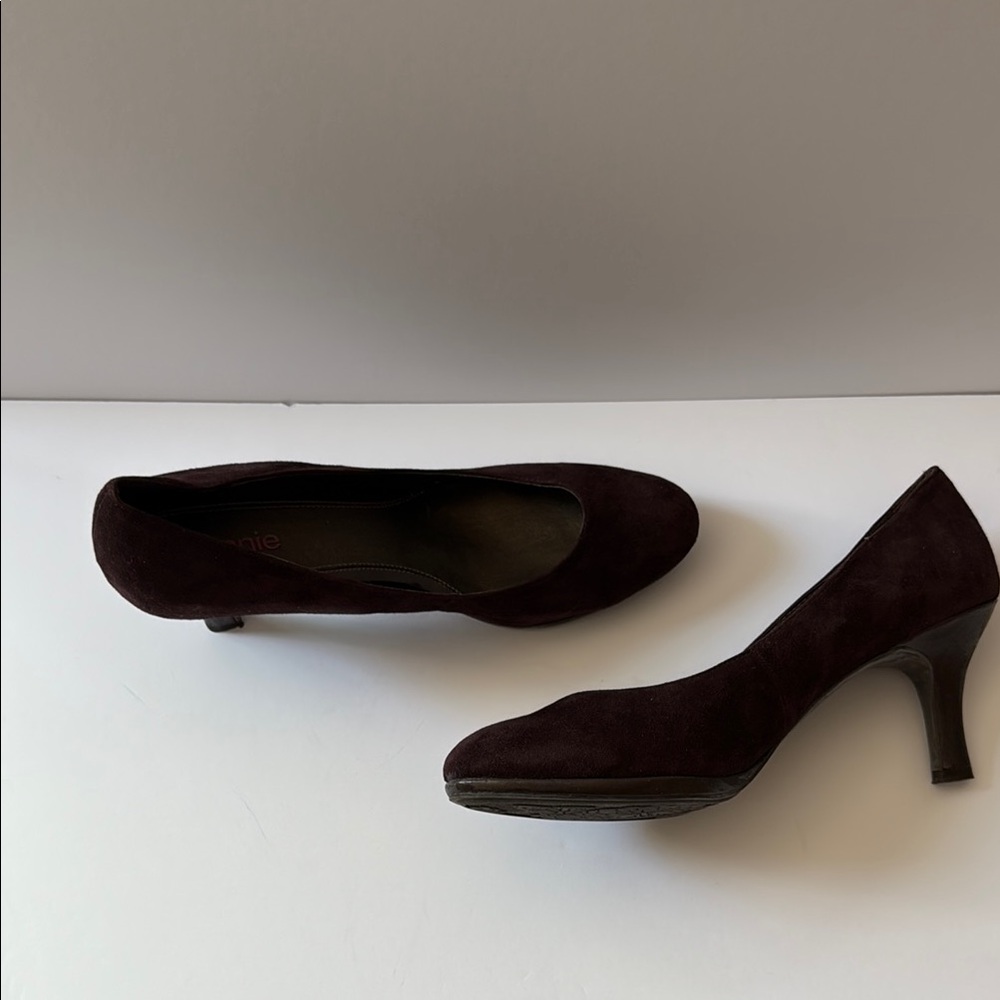 Connie Chic Chocolate Suede Heels